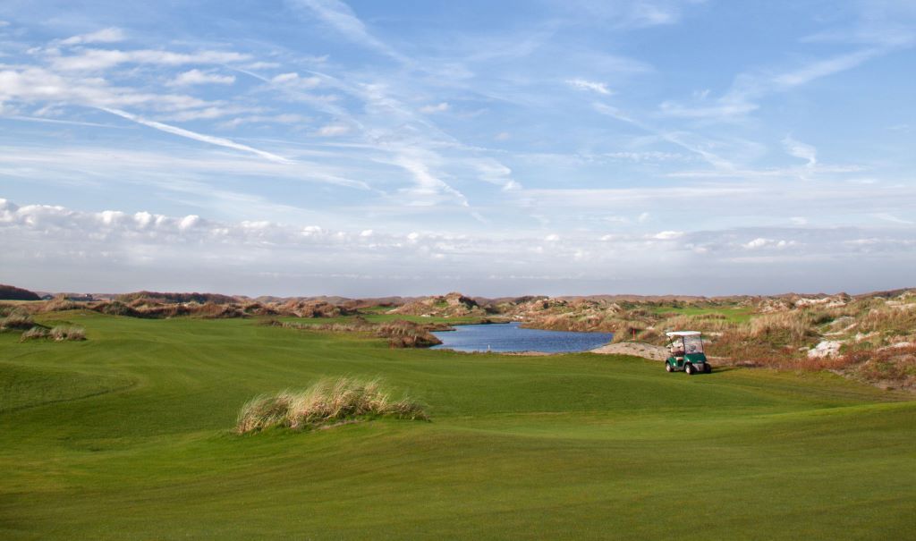 hole-14-golfbaan-de-texelse